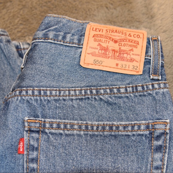 Levi's Other - Levi’s Relaxed Fit 550